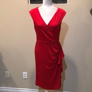 Maggy London Red Crisscross V-Neck Pleated Front Side Ruching Ruffle Dress-10